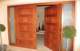 Εξωτερικές πόρτες